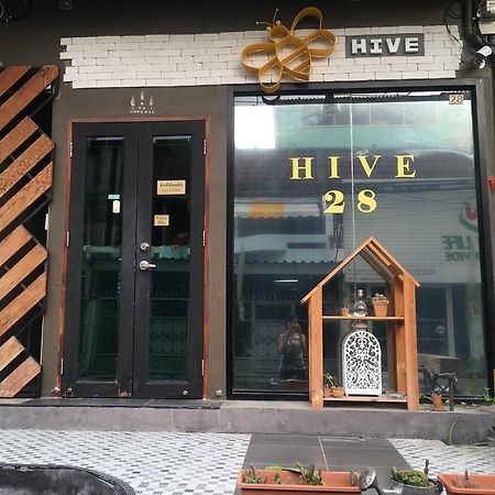 Hive 28 Aparthotel Bangkok Exterior foto